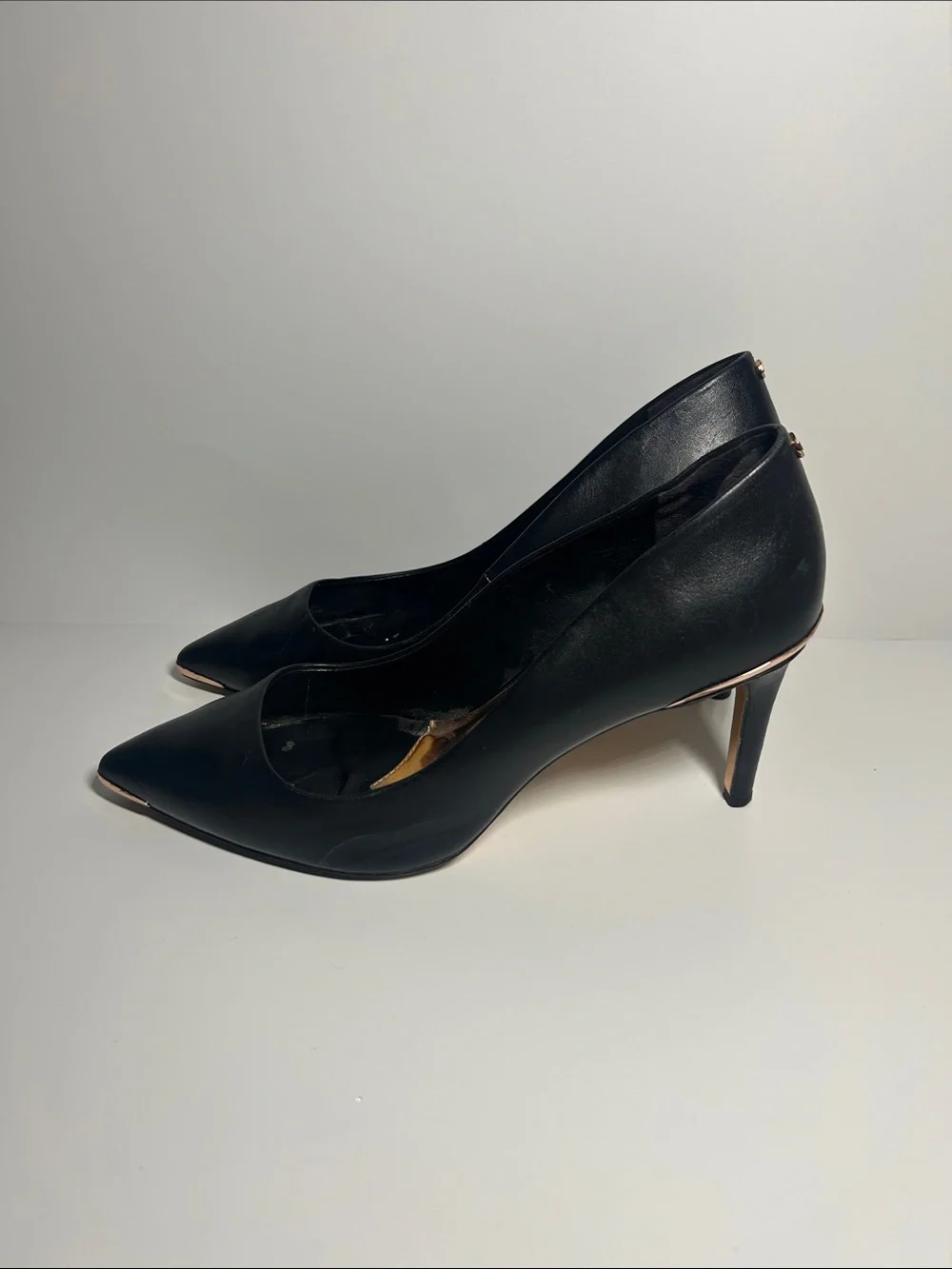 Ted Baker Black Pointed Leather Pumps with Sleek Heel